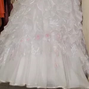Свадебное белое платье на корсете р 42-46  